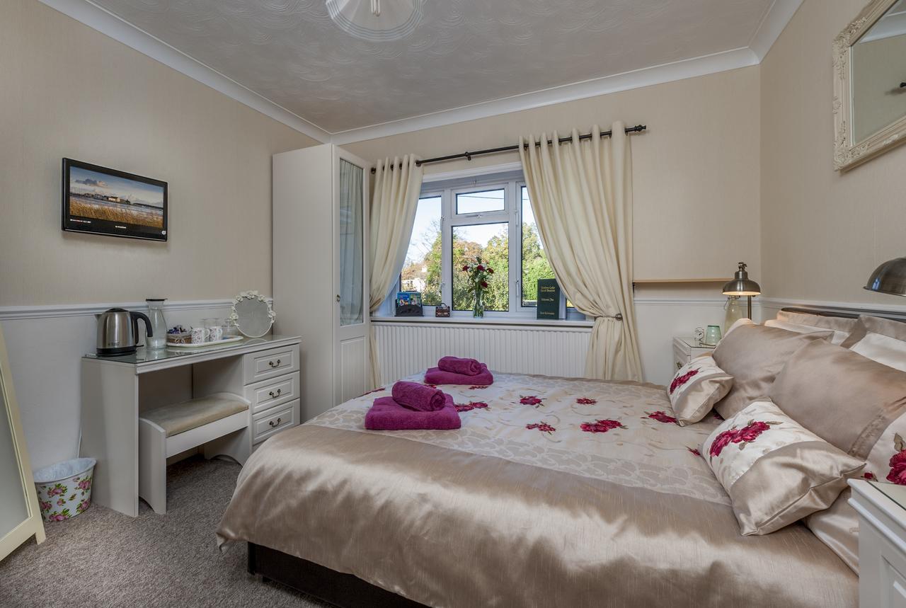 ويمبورن مينستر Wimborne Lodge المظهر الخارجي الصورة